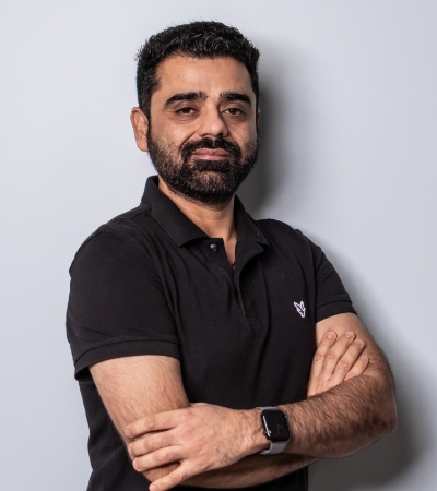 Sandeep Bajaj, PT